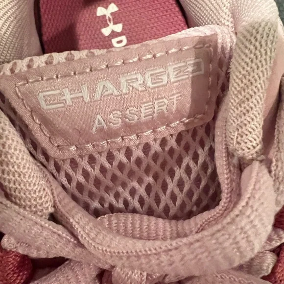 UNDER ARMOUR women pink sneakers/size 7.5 - Picture 9 of 10